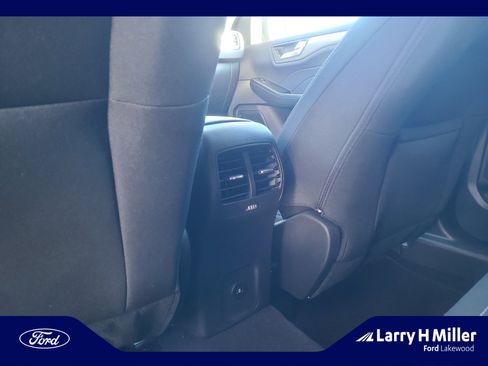 Used 2023 Ford Escape Active w/ Tech Pack #2 image 32