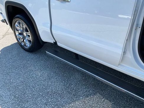 Used 2024 GMC Sierra 1500 Denali w/ Denali Reserve Package AWD/4WD image 27