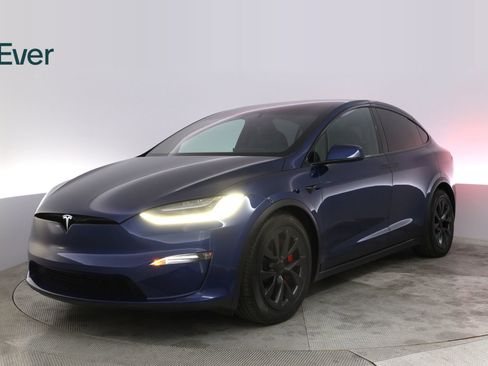 Used 2023 Tesla Model X Plaid AWD/4WD image 2