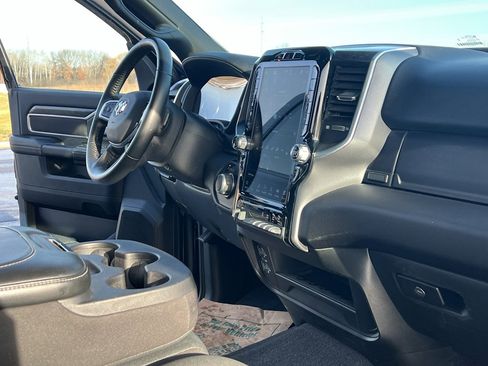 Used 2024 RAM 2500 Big Horn w/ Night Edition image 31