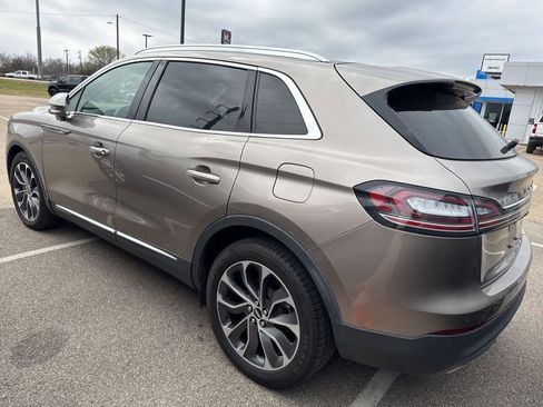 Used 2021 Lincoln Nautilus Reserve image 6