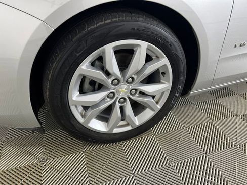 Used 2018 Chevrolet Impala LT w/ LT Leather Package image 25