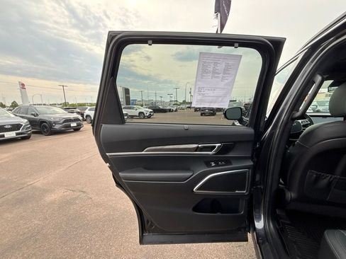 Used 2025 Kia Telluride SX Prestige X-Pro AWD/4WD image 25