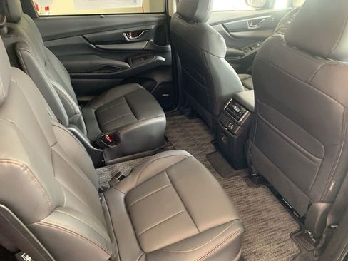 New 2026 Subaru Ascent Limited Bronze image 17