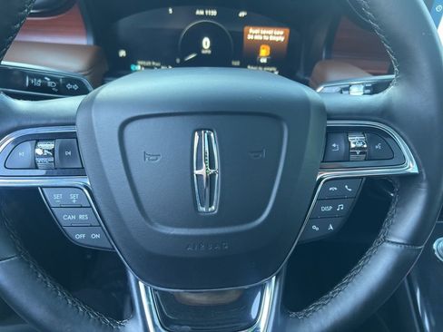 Used 2022 Lincoln Nautilus Reserve image 60