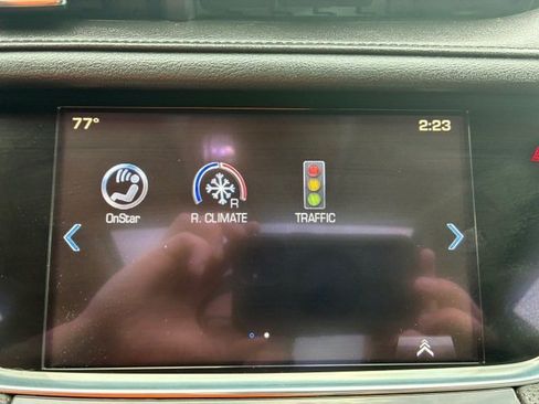 Used 2017 Cadillac XT5 Premium Luxury AWD/4WD image 16