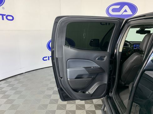 Used 2022 Chevrolet Colorado Z71 w/ Z71 Midnight Edition AWD/4WD image 30