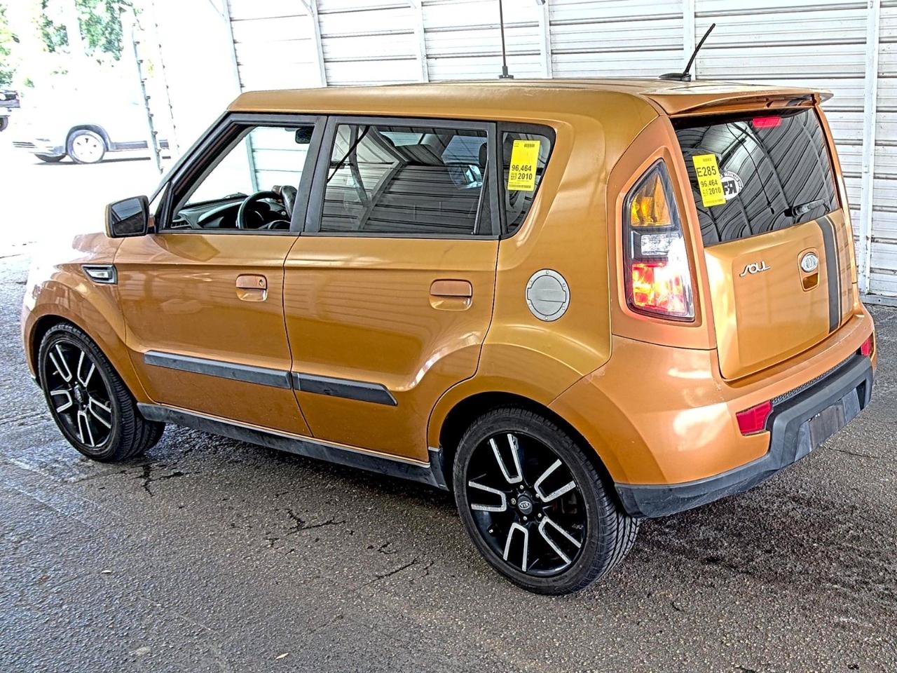 Used 2010 Kia Soul + w/ Ignition Special Edition Pkg FWD image 5