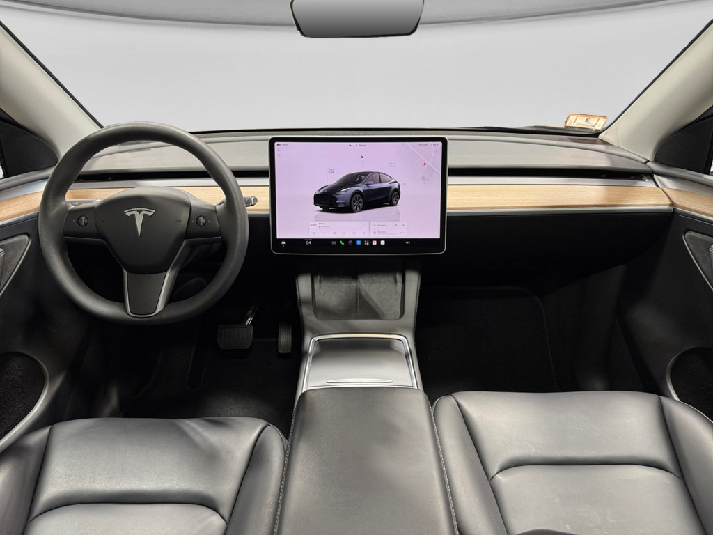 Used 2025 Tesla Model Y Long Range RWD image 15