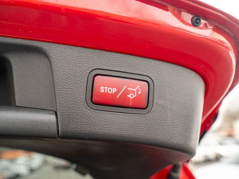 Used 2018 Mercedes-Benz GLA 250 4MATIC image 10