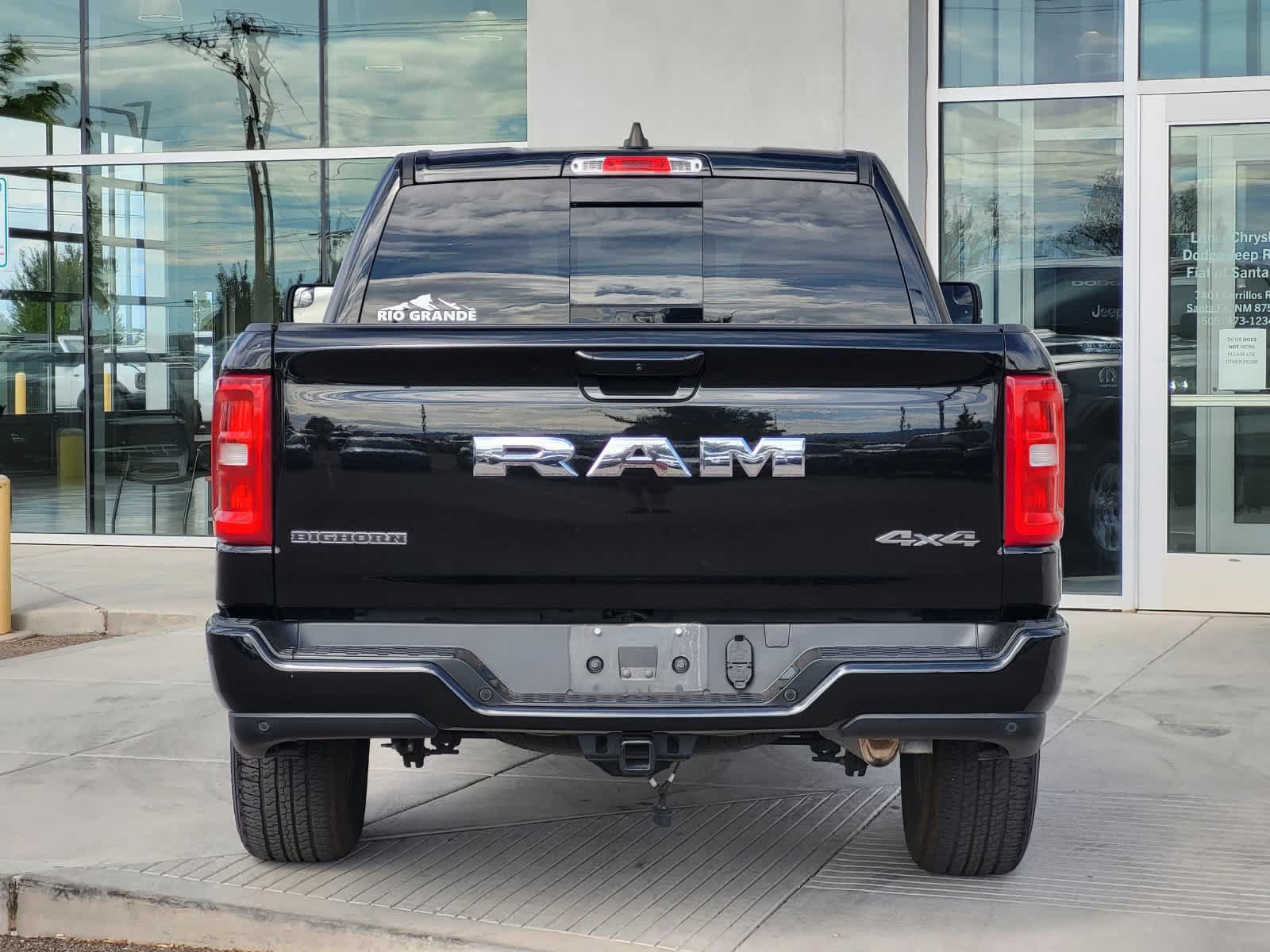 Used 2025 RAM 1500 Big Horn AWD/4WD image 6
