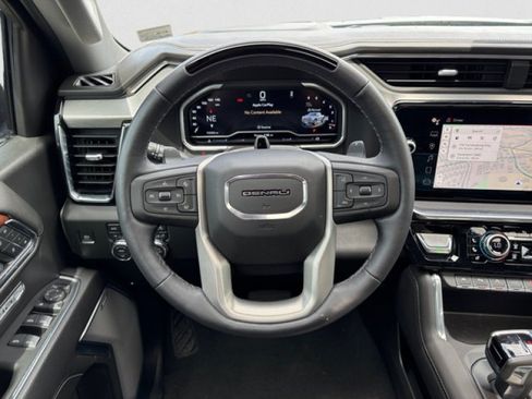 Used 2023 GMC Sierra 1500 Denali AWD/4WD image 15