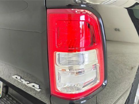 Used 2023 RAM 1500 Big Horn AWD/4WD image 15