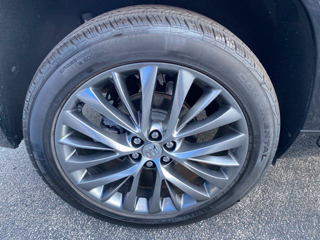 Used 2026 Buick Enclave Avenir AWD/4WD image 12