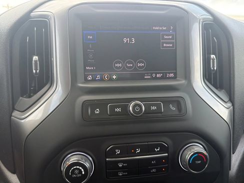Used 2023 Chevrolet Silverado 1500 Custom AWD/4WD image 11