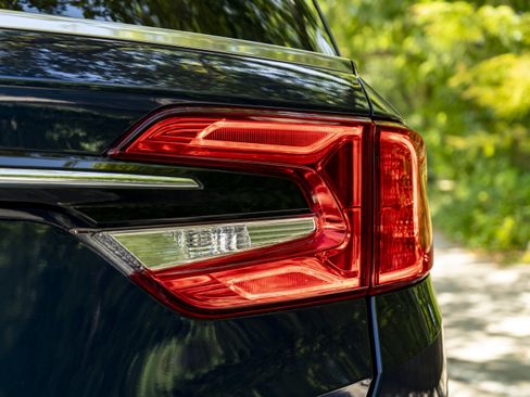 Used 2024 Honda Odyssey EX-L image 13