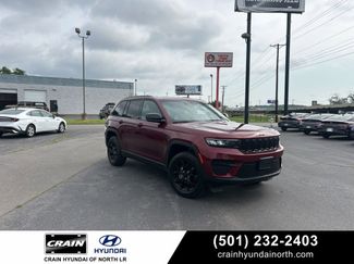 Used 2024 Jeep Grand Cherokee Altitude AWD/4WD video 1
