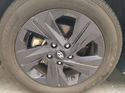 Used 2023 Hyundai Elantra SEL FWD image 31