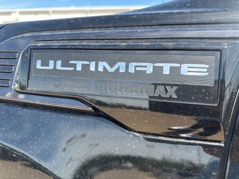 Used 2025 GMC Sierra 2500 Denali Ultimate w/ Max Trailering Package AWD/4WD image 12