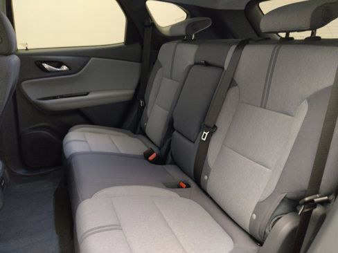 Used 2021 Chevrolet Blazer LT image 18