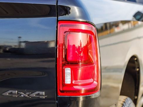 New 2026 RAM 2500 Laramie AWD/4WD image 10