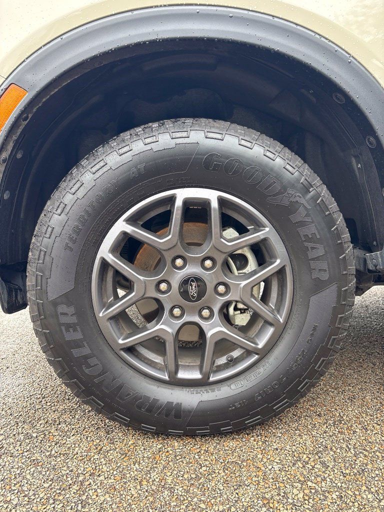 Used 2025 Ford Ranger XLT w/ FX4 Off-Road Package AWD/4WD image 8