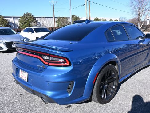 Used 2022 Dodge Charger SRT Hellcat image 6