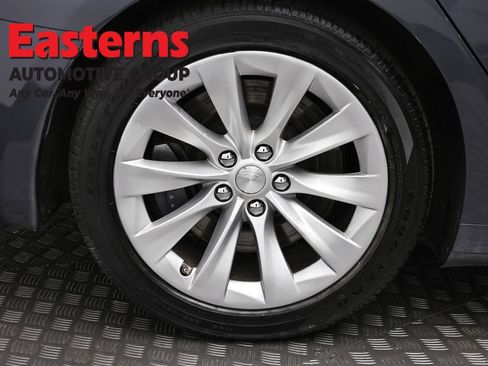 Used 2017 Tesla Model S 75D image 29