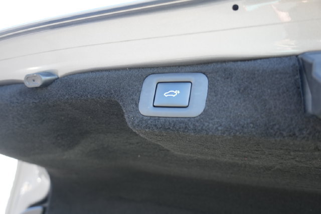 Used 2024 Lexus LS 500 w/ Interior Upgrade Package RWD image 11