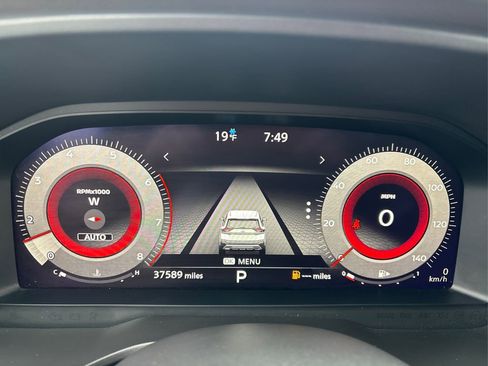 Used 2023 Nissan Rogue Platinum w/ Platinum Premium Package image 24