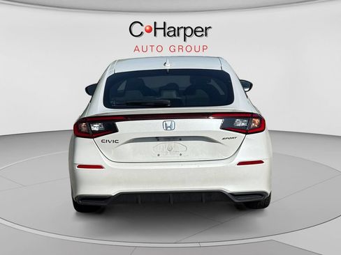 Used 2022 Honda Civic Sport image 4