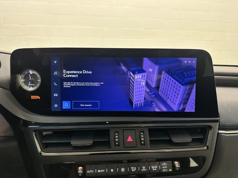 Certified 2023 Lexus ES 350 w/ Premium Package FWD image 24