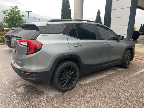 Certified 2023 GMC Terrain SLE w/ Driver Convenience Package FWD image 10