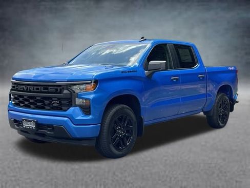 New 2025 Chevrolet Silverado 1500 Custom w/ LPO, Dark Essentials Package image 24