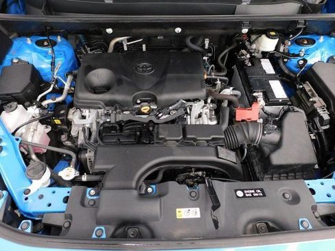 Used 2020 Toyota RAV4 XLE Premium image 58