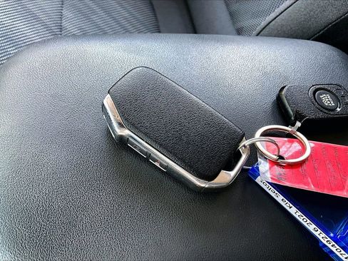 Used 2021 Kia Seltos LX image 34