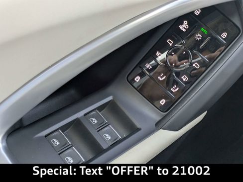 Certified 2025 Audi Q5 Premium Plus w/ Premium Plus image 28