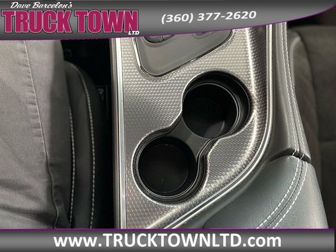 Used 2020 Dodge Challenger SRT Hellcat w/ Plus Package RWD image 29