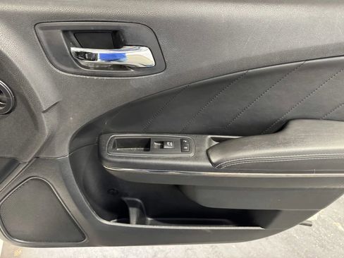 Used 2018 Dodge Charger SRT Hellcat image 7