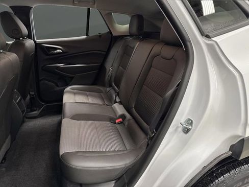 Used 2024 Chevrolet Trax LT w/ Driver Confidence Package image 27