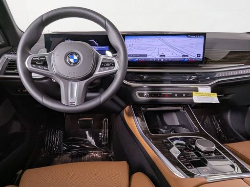 Used 2026 BMW X5 xDrive40i w/ M Sport Package AWD/4WD image 22