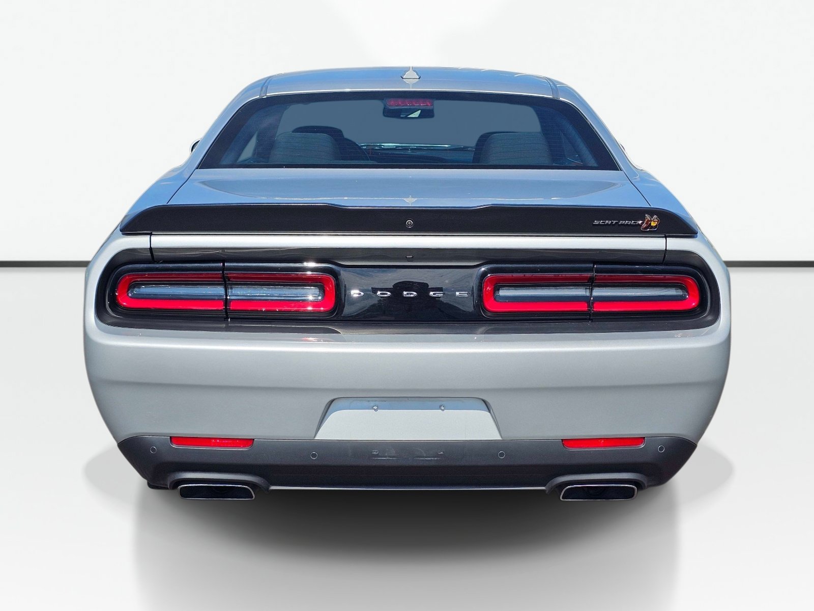Used 2022 Dodge Challenger R/T Scat Pack RWD image 11