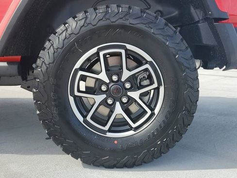 New 2026 Jeep Wrangler Unlimited Rubicon image 6