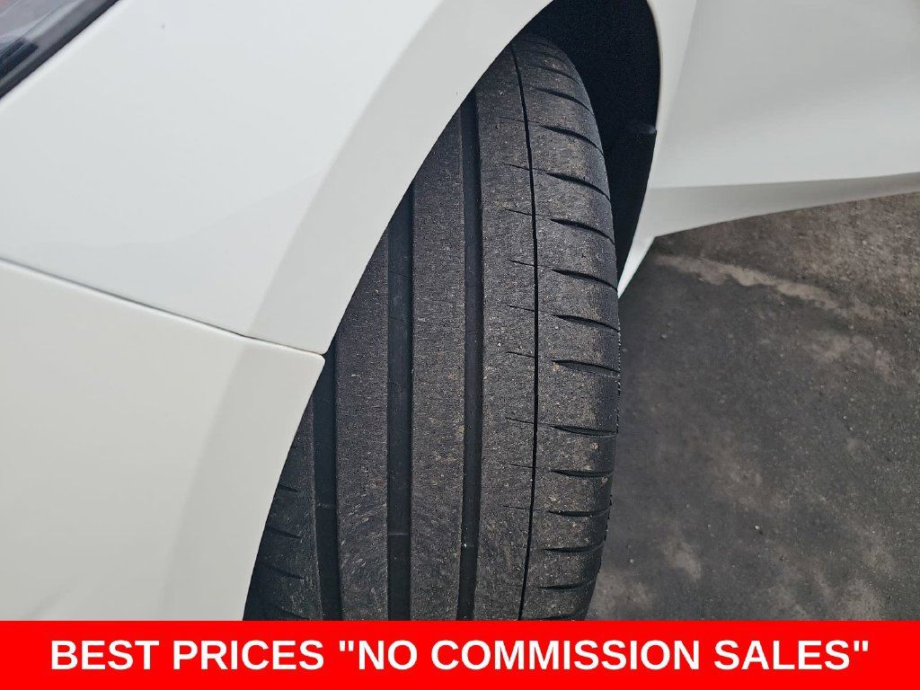 Used 2022 Chevrolet Corvette Stingray Premium Conv w/ Z51 Performance Package RWD image 36