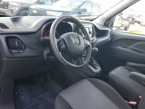 Used 2022 RAM ProMaster City Wagon image 9