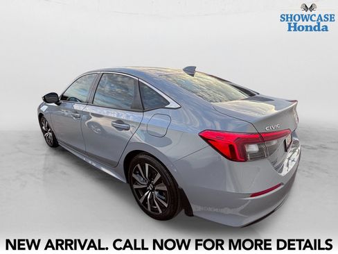 Used 2024 Honda Civic EX image 4