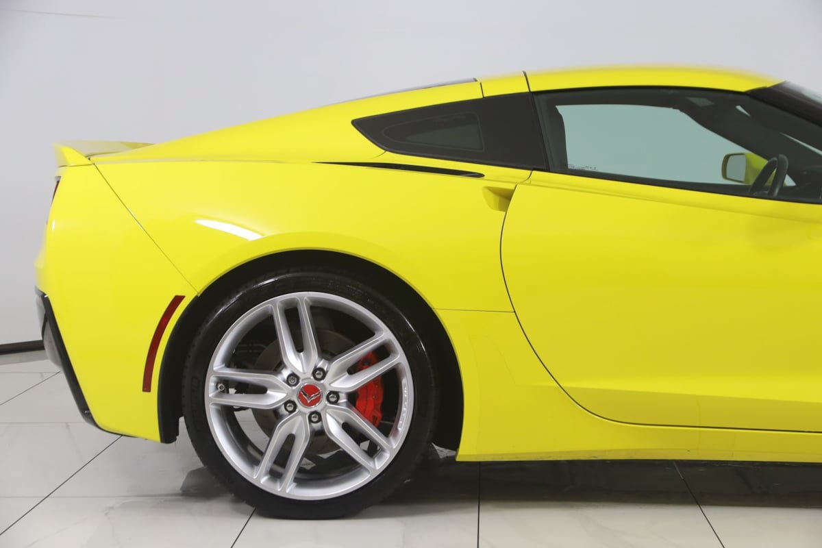 Used 2016 Chevrolet Corvette Stingray Coupe RWD image 54