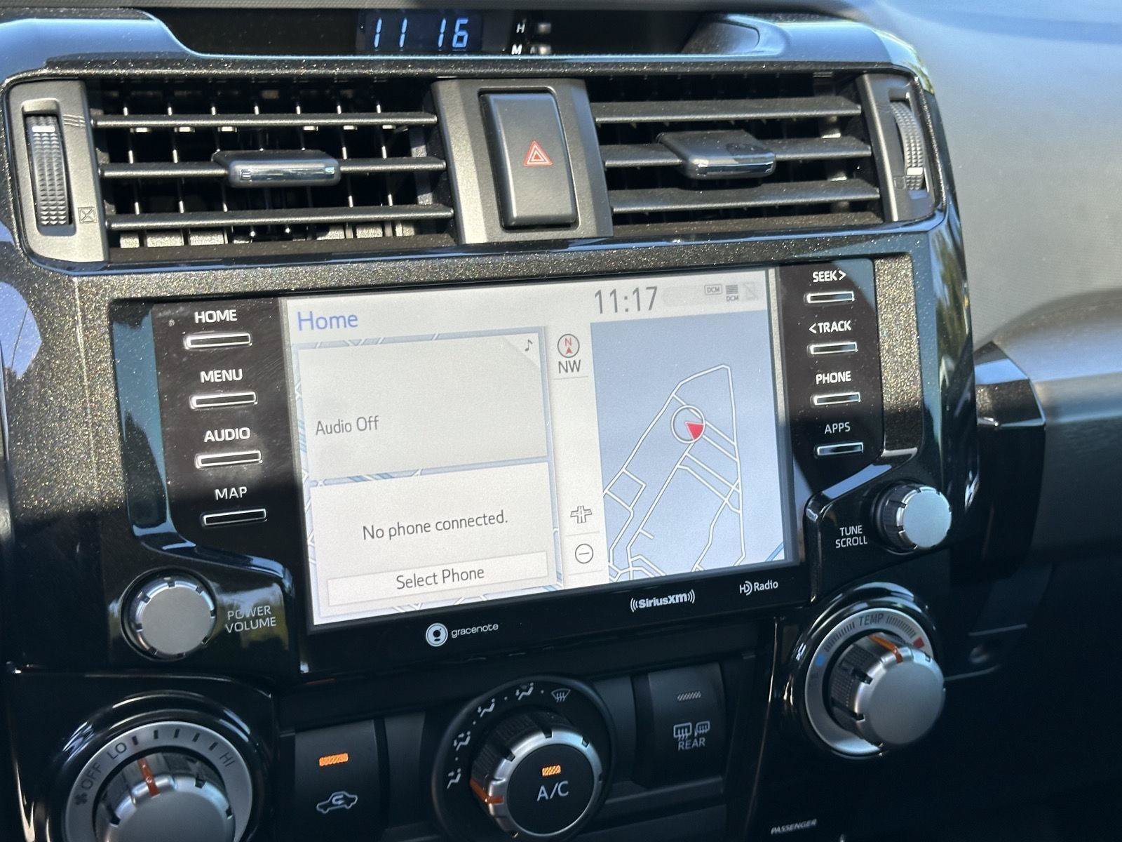 Certified 2024 Toyota 4Runner TRD Off-Road Premium w/ Moonroof Package AWD/4WD image 11