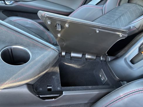 Used 2026 Chevrolet Corvette Z06 w/ Z07 Performance Package RWD image 32