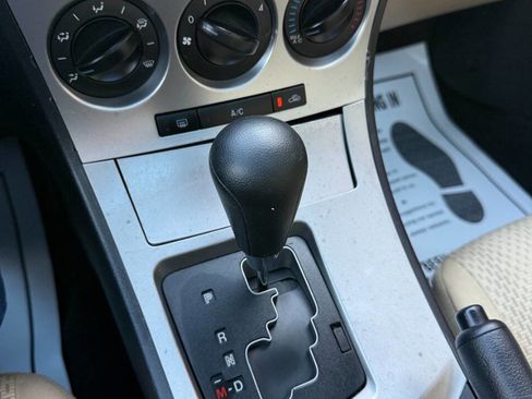 Used 2011 MAZDA MAZDA3 i Touring image 21